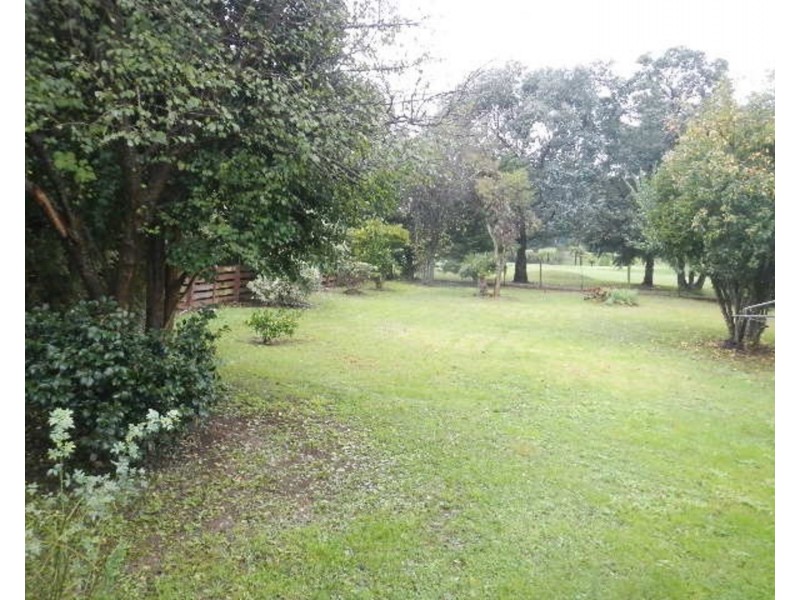 37 Surrey Road, Warburton VIC 3799