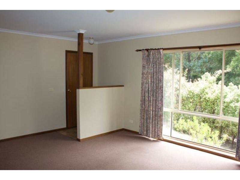 28 Hilltop Court, Yarra Junction VIC 3797