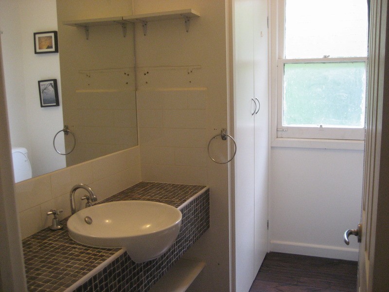 4 Ferntree Avenue, Warburton VIC 3799