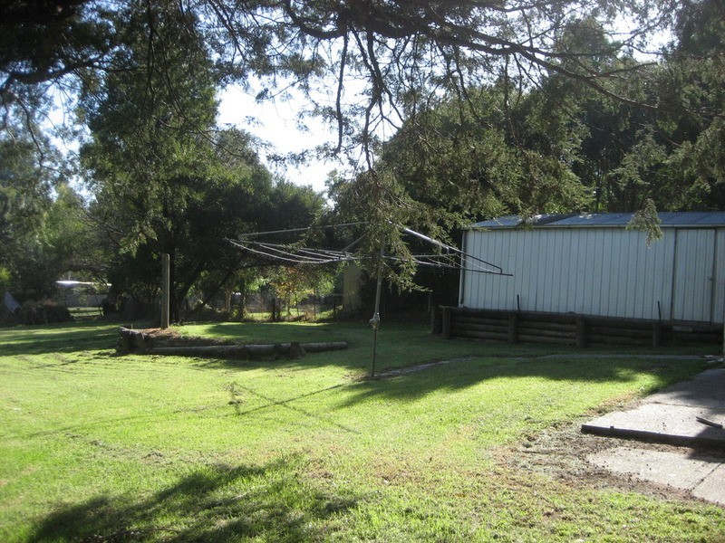 13 Old Dalry Road, Launching Place VIC 3139