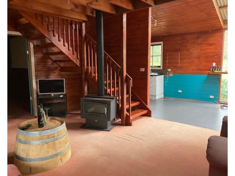 18 River Road, Millgrove VIC 3799
