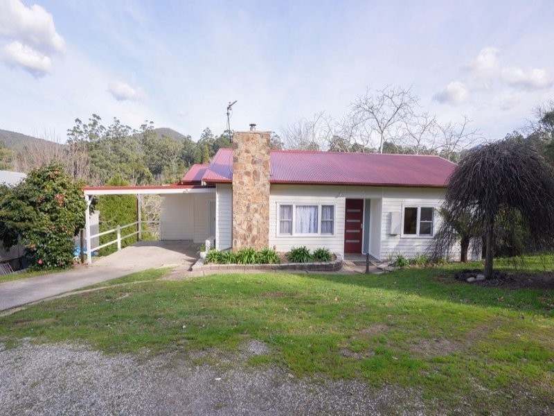 12 Brett Road, Warburton VIC 3799
