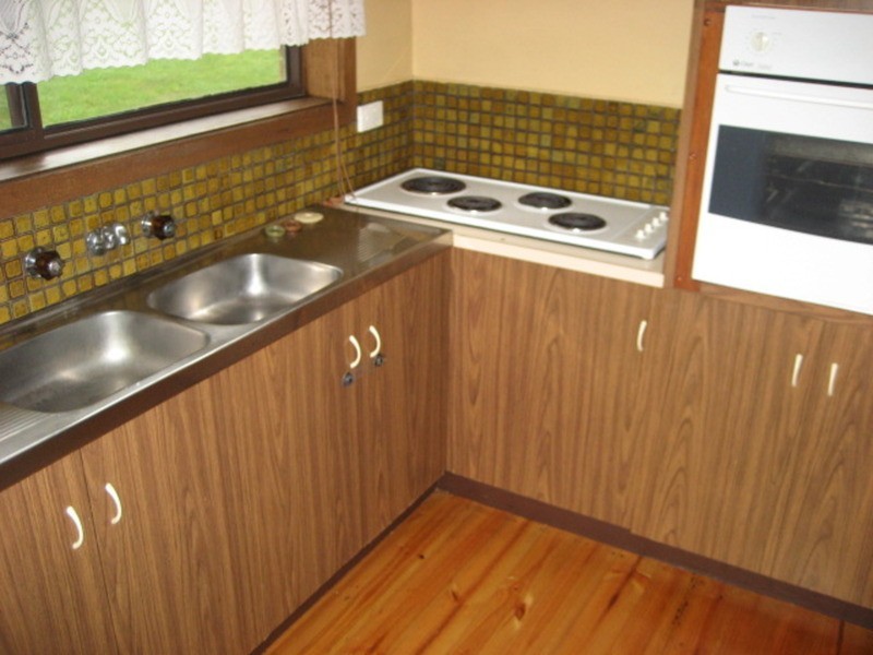 4 Lester Street, Woori Yallock VIC 3139