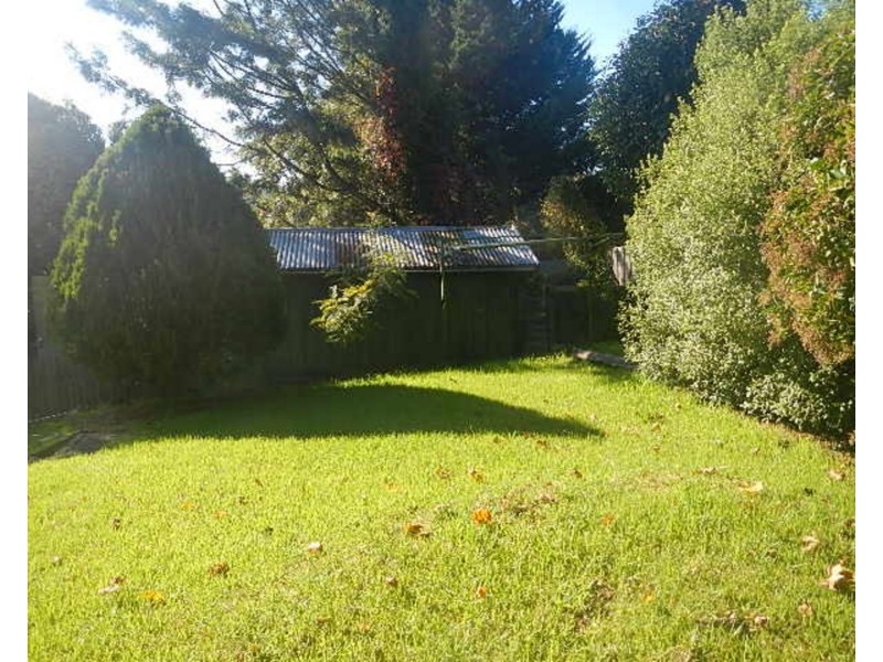 2 Alan Grove, Woori Yallock VIC 3139