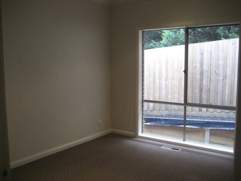 3 Monbulk Seville Road, Seville VIC 3139