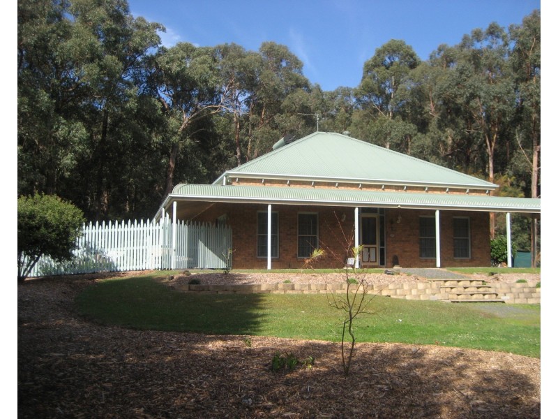 6 Little Joe Court, Wesburn VIC 3799