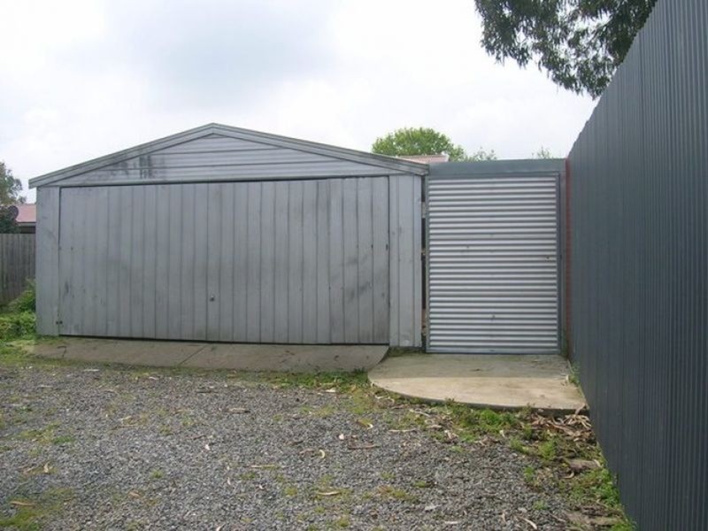 243 Princess Way, Drouin VIC 3818
