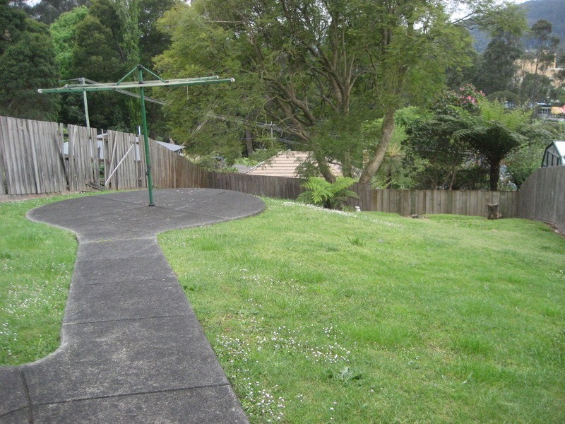 1/15 Brisbane Hill Road, Warburton VIC 3799