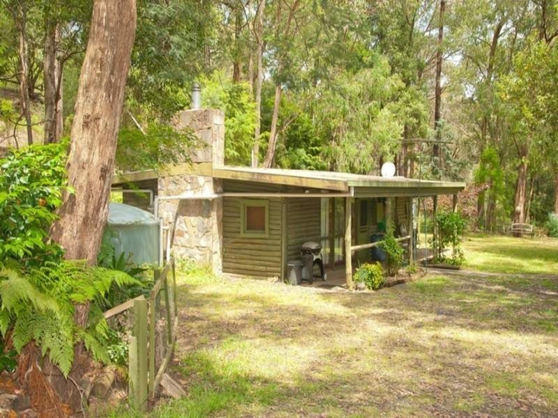 4 Yarra Valley Crescent, East Warburton VIC 3799