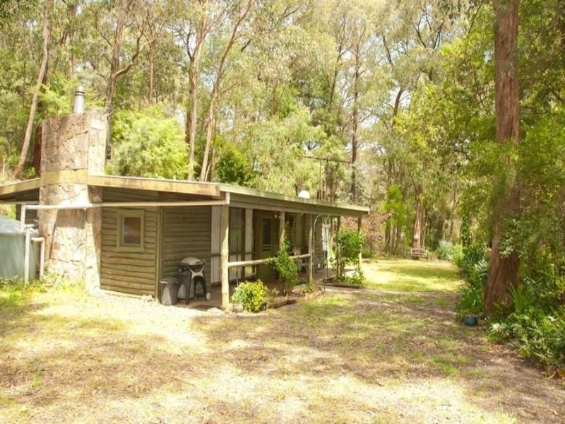 4 Yarra Valley Crescent, East Warburton VIC 3799