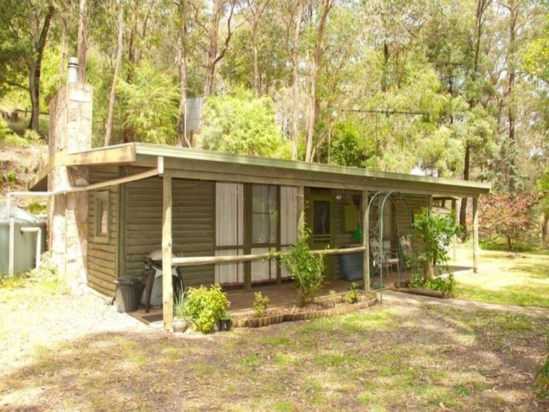 4 Yarra Valley Crescent, East Warburton VIC 3799