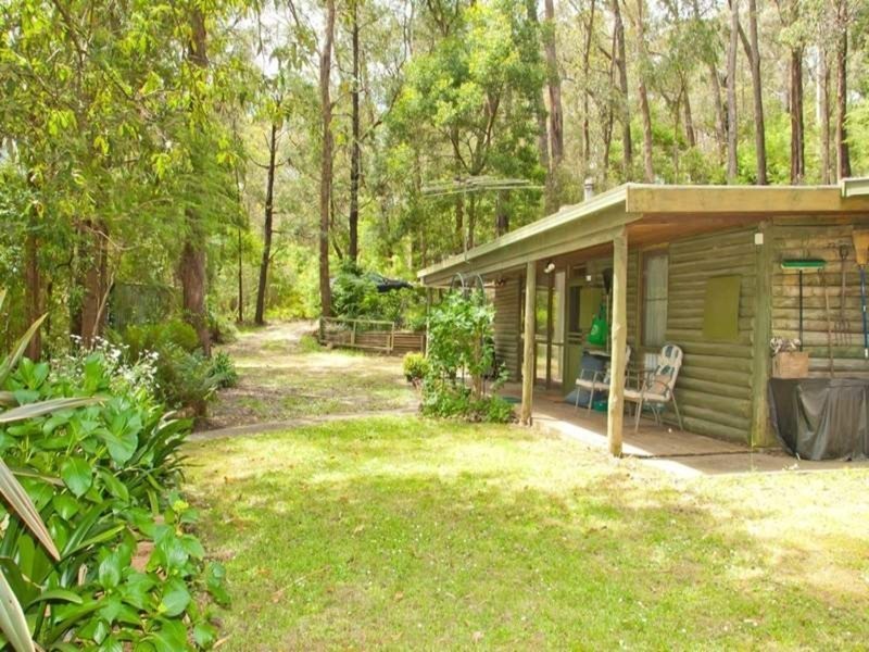 4 Yarra Valley Crescent, East Warburton VIC 3799