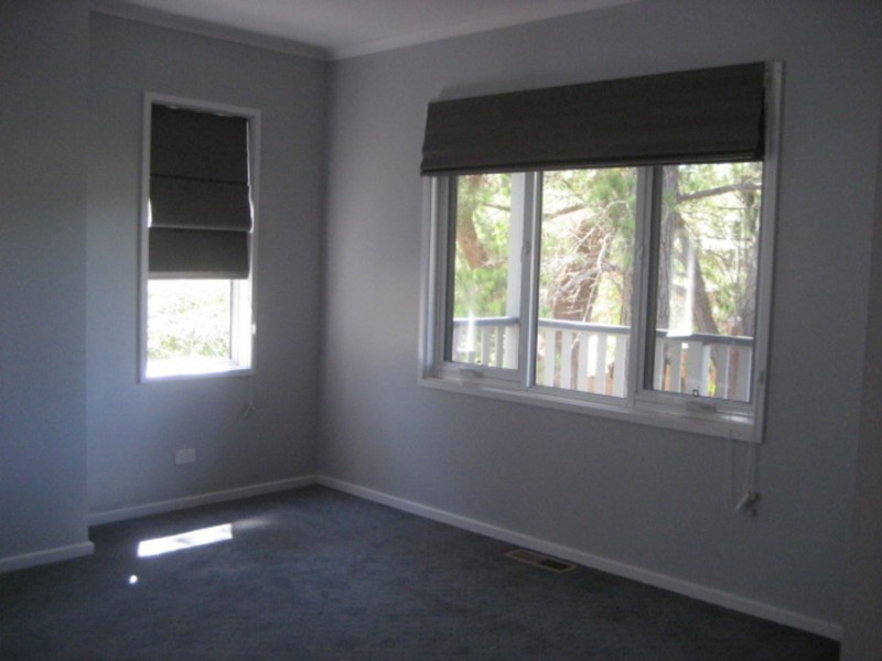 1/2 Douglas Parade, Yarra Junction VIC 3797