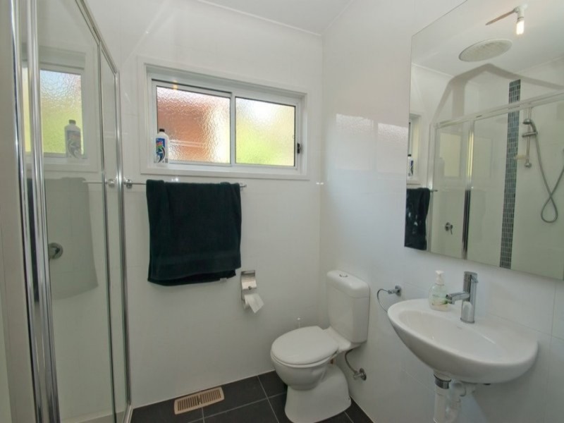 1/2 Douglas Parade, Yarra Junction VIC 3797