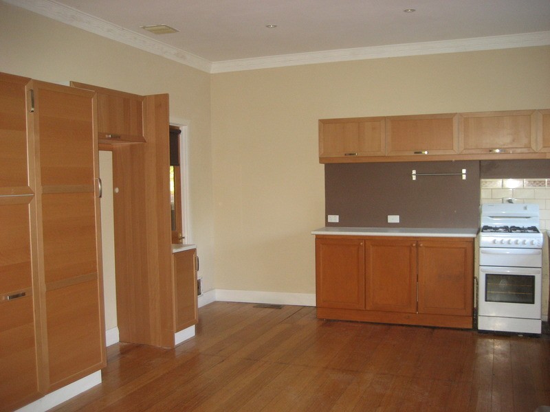 16 Old Warburton Road, Warburton VIC 3799