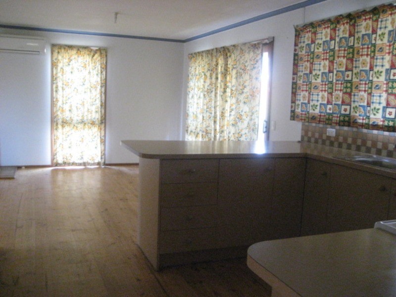 4 Henry  Street, Healesville VIC 3777