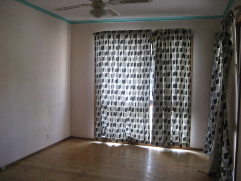 4 Henry  Street, Healesville VIC 3777