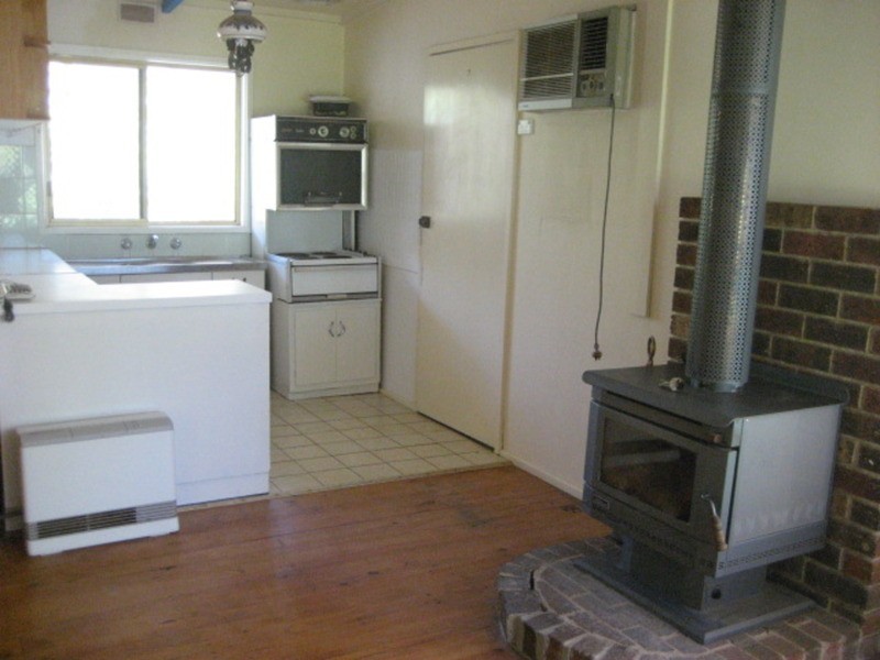 13 Timberline Road, Launching Place VIC 3139