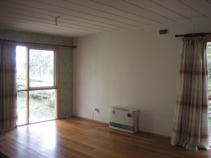 29 Timberline Road, Launching Place VIC 3139