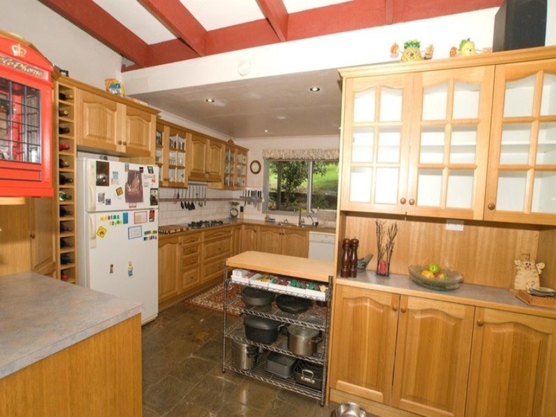20 Gembrook Road, Launching Place VIC 3139