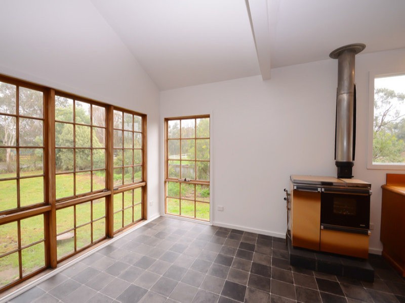 100 Lowes Road, Yarra Junction VIC 3797