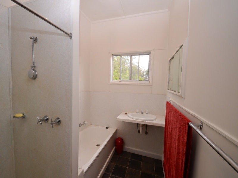 100 Lowes Road, Yarra Junction VIC 3797