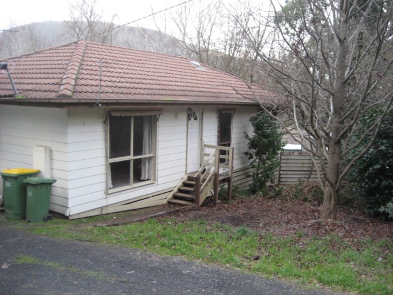 6 Christine  Street, Millgrove VIC 3799