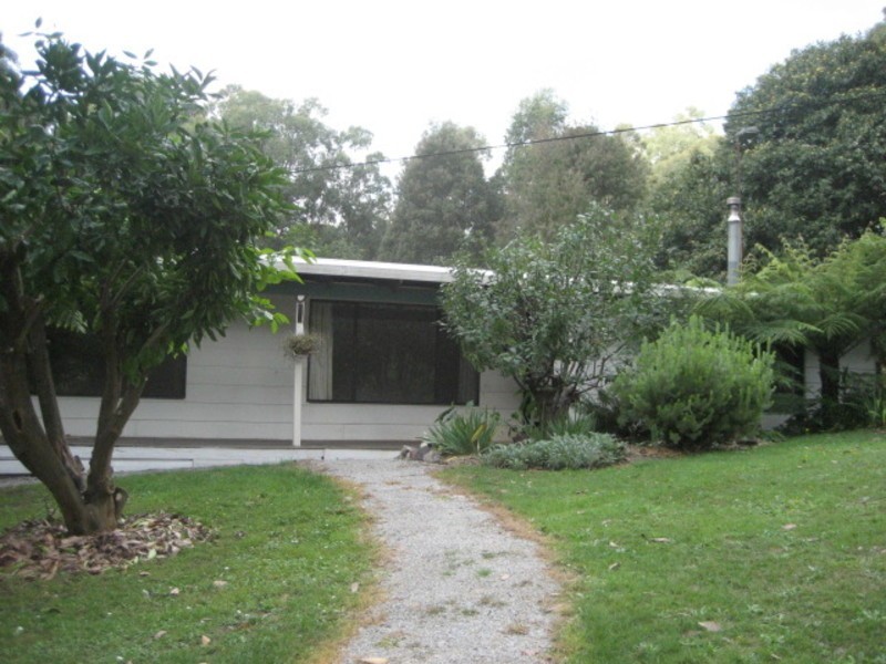 21 Hacketts Creek Road, Three Bridges VIC 3797