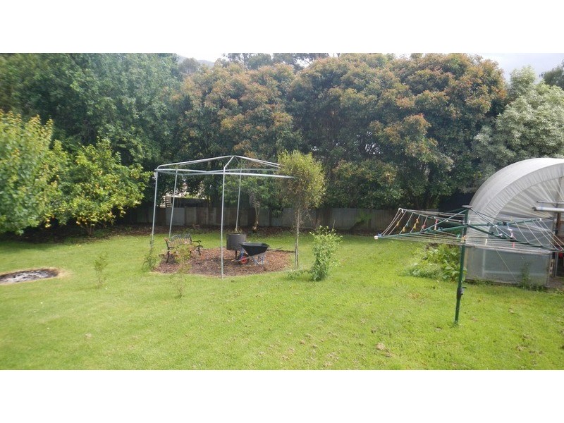 23 Rupert Road, East Warburton VIC 3799