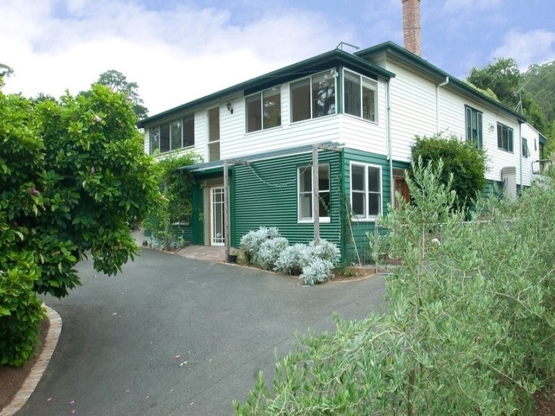 10 La La Avenue, Warburton VIC 3799