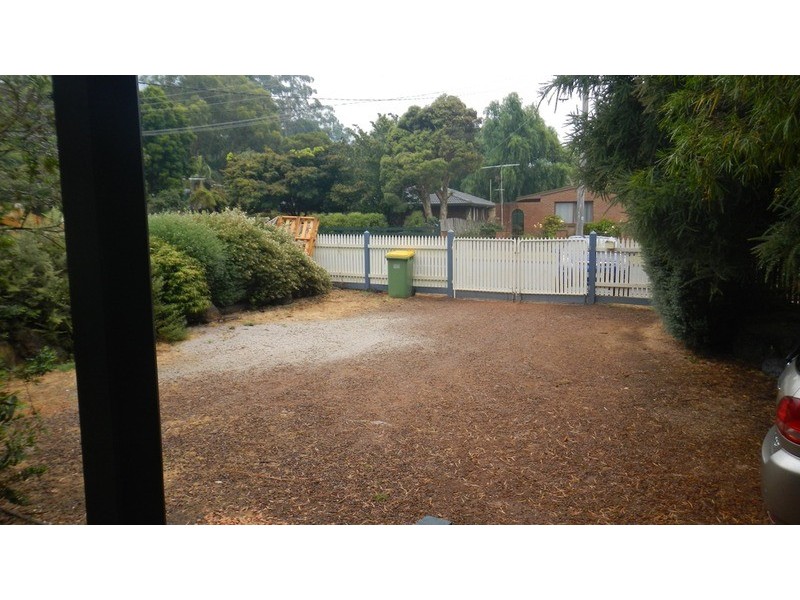 6 McKenzie King  Drive, Millgrove VIC 3799