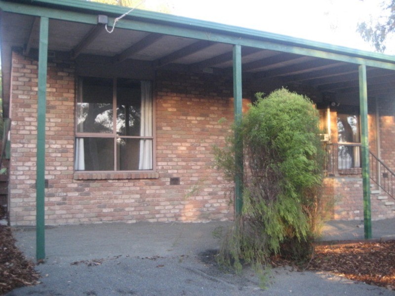 30 Symes Road, Woori Yallock VIC 3139