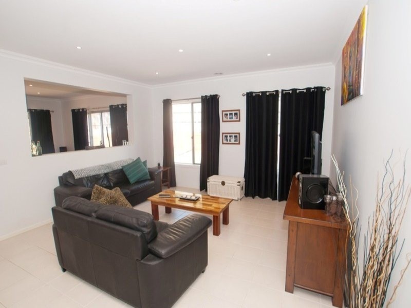 15 Valley Grove Place, Yarra Junction VIC 3797