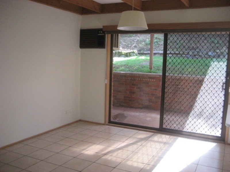 9 Hand  Street, Warburton VIC 3799