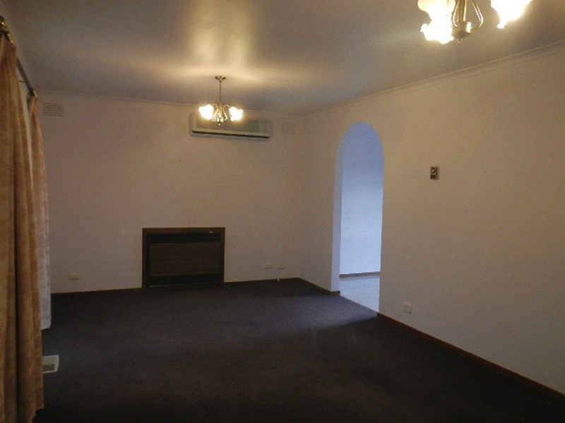 4 Bellbird Avenue, Launching Place VIC 3139