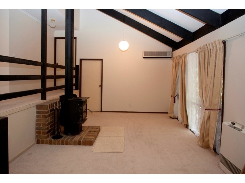 60 McKenzie King Drive, Millgrove VIC 3799