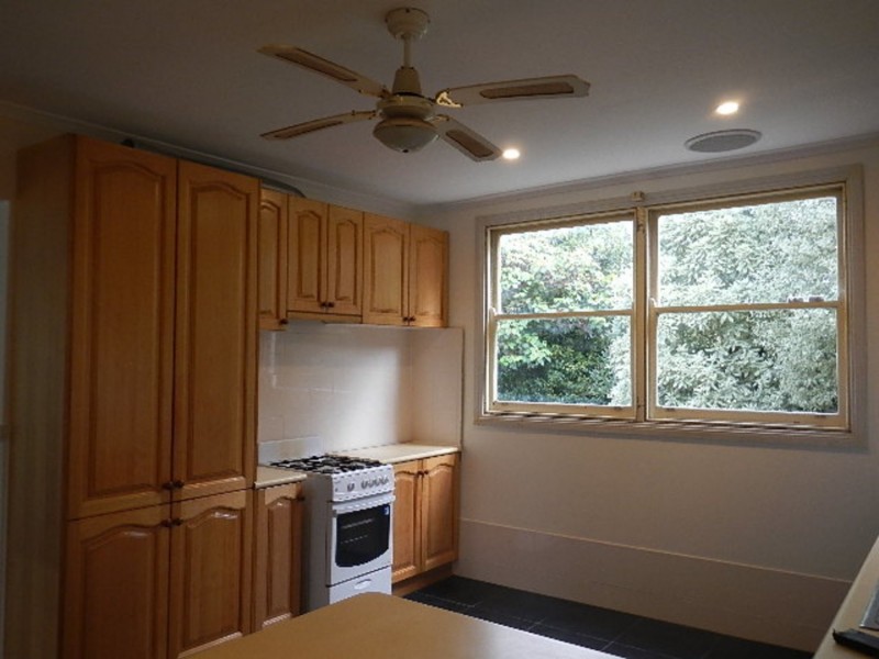 6 Dee Road, Millgrove VIC 3799