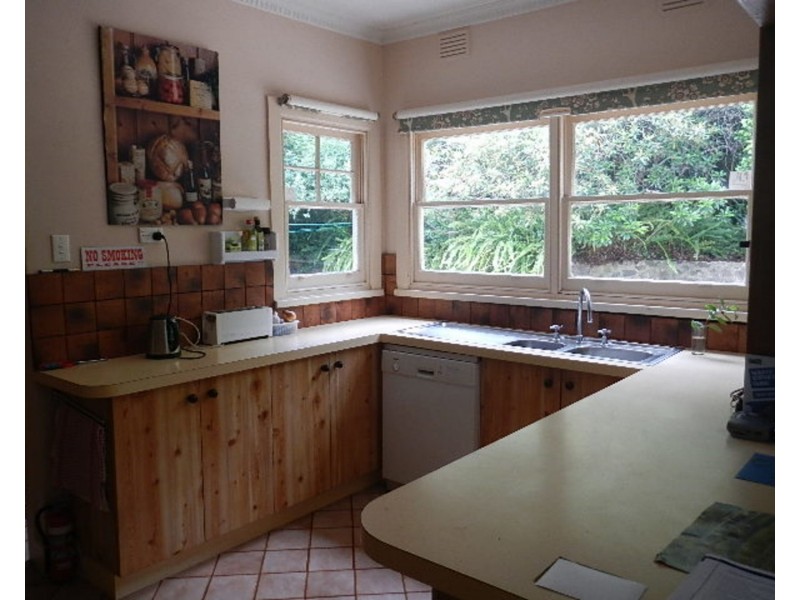 6-8 Station Road, Warburton VIC 3799