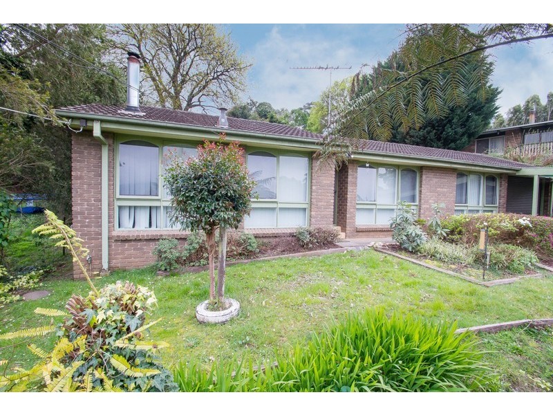 1 Brisbane Parade, Warburton VIC 3799
