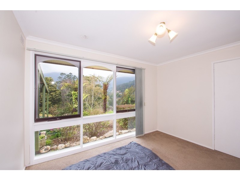 1 Brisbane Parade, Warburton VIC 3799