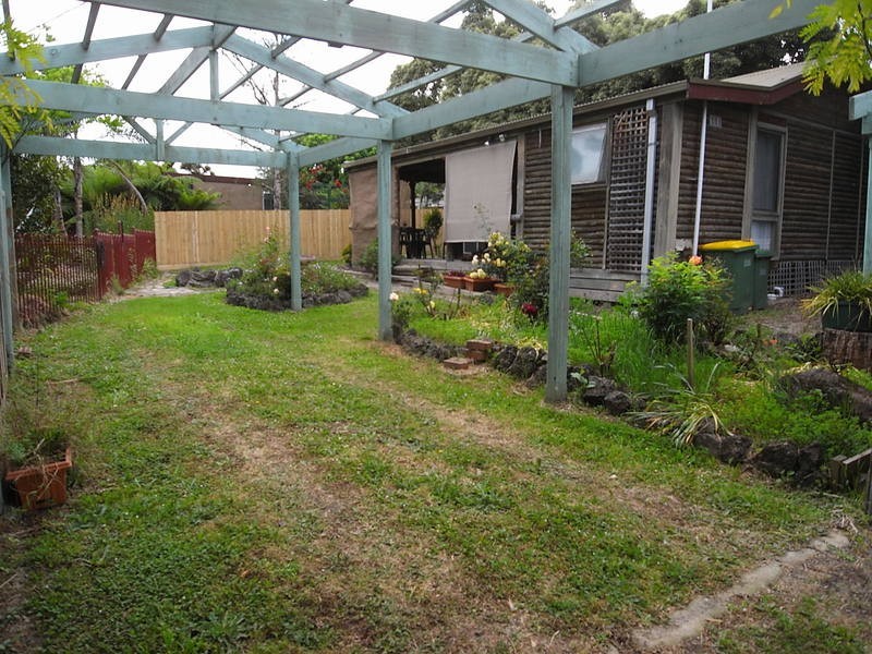 60 Braeside Drive, Launching Place VIC 3139