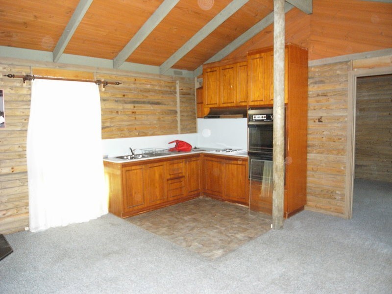 60 Braeside Drive, Launching Place VIC 3139