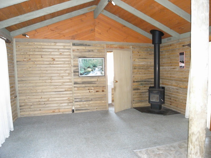 60 Braeside Drive, Launching Place VIC 3139
