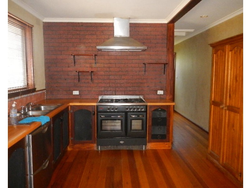 7 William Crescent, Millgrove VIC 3799