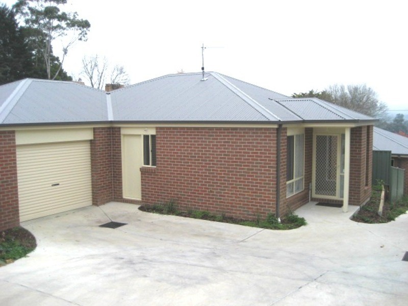 2/14A Herbert Street, Yarra Junction VIC 3797
