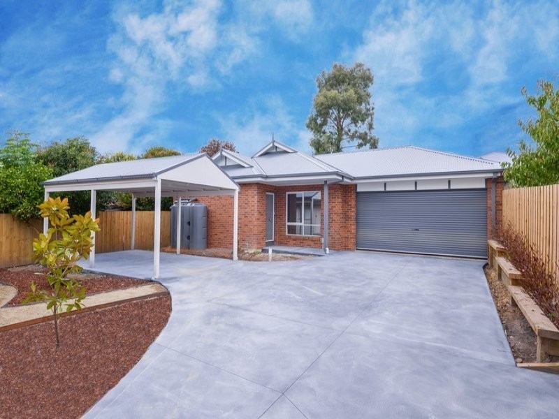 2/10 Herbert Street, Yarra Junction VIC 3797