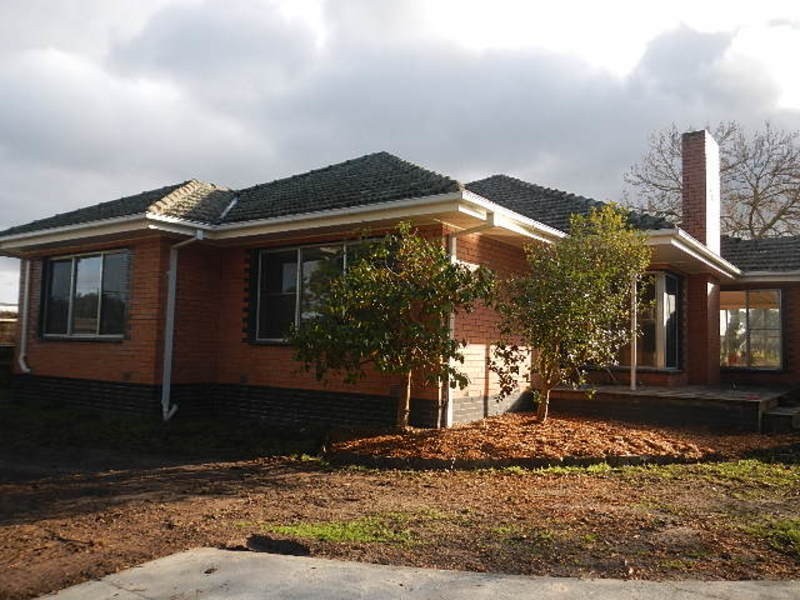 8 St Huberts Road, Coldstream VIC 3770