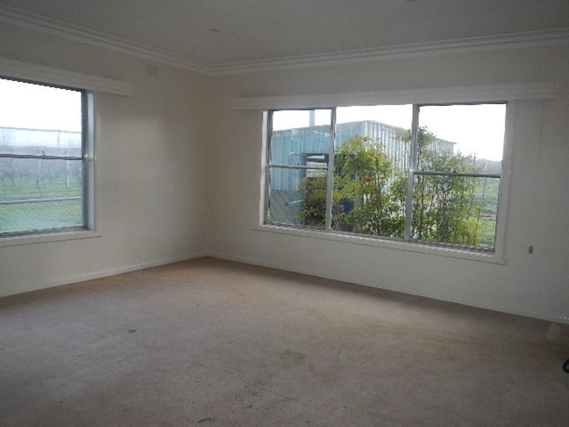 8 St Huberts Road, Coldstream VIC 3770