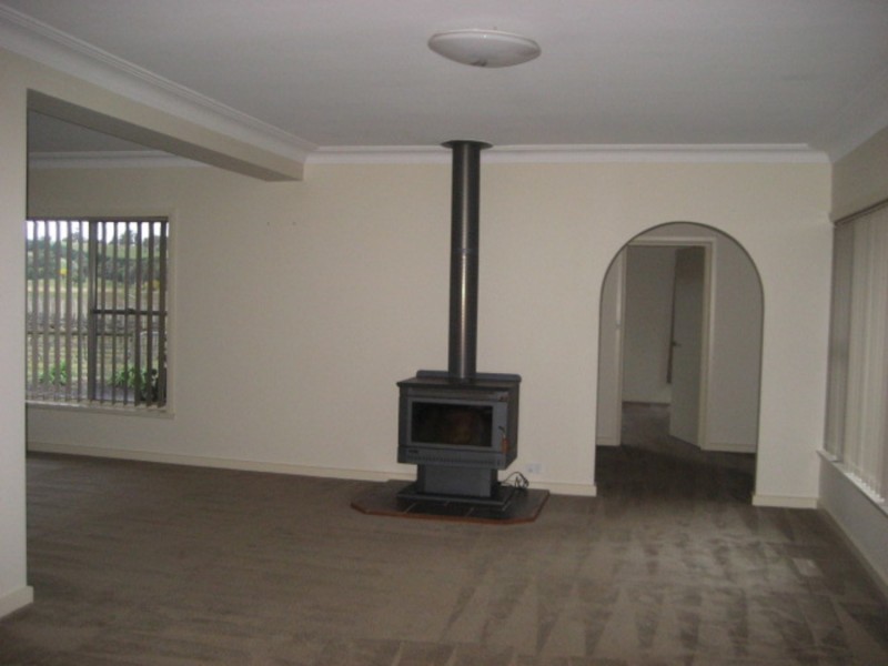 6 St Huberts Road, Coldstream VIC 3770