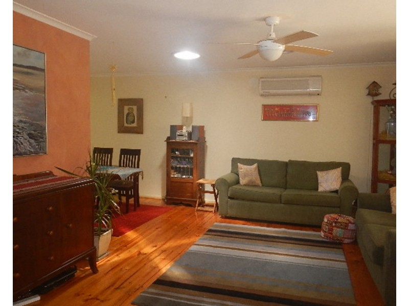 28 Ronald Grove, Millgrove VIC 3799